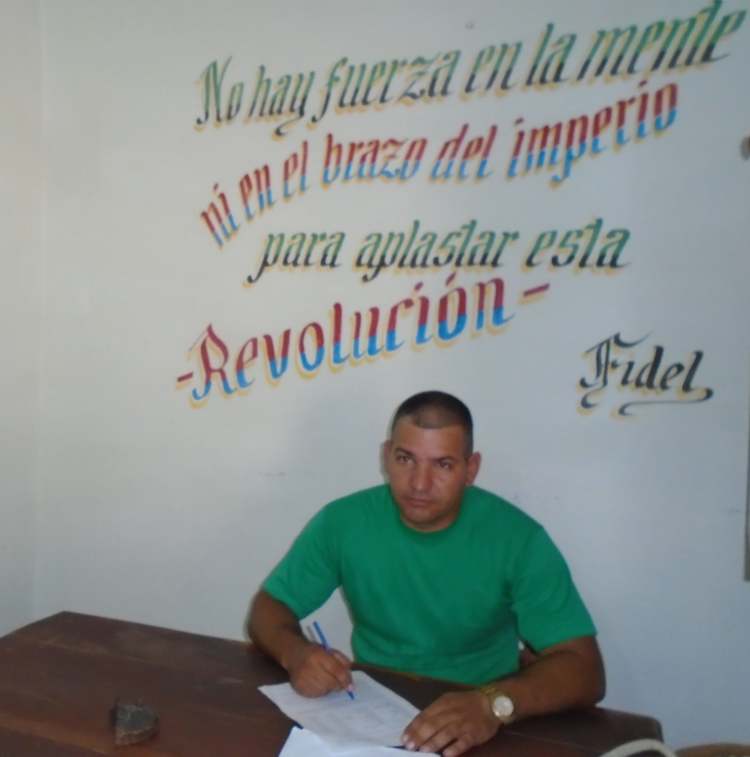 Yunier Acosta Marrero,secretario de la Unión de Jóvenes Comunistas en Sierra de Cubitas.