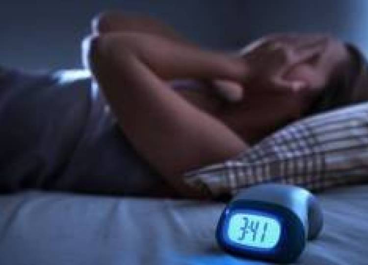 Científicos advierten sobre consecuencias del insomnio 
