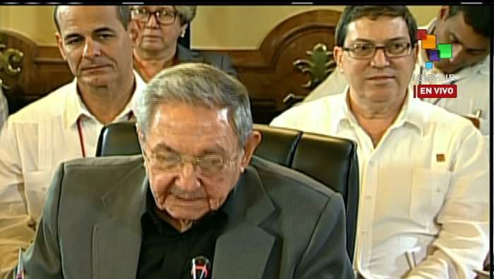 182.raul castro alba