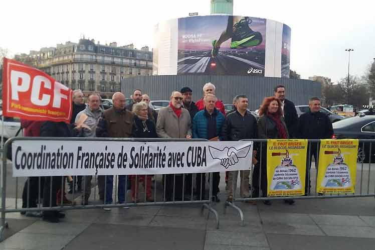 Organización francesa en contra del Bloqueo a Cuba/Foto: Cadenagramonte