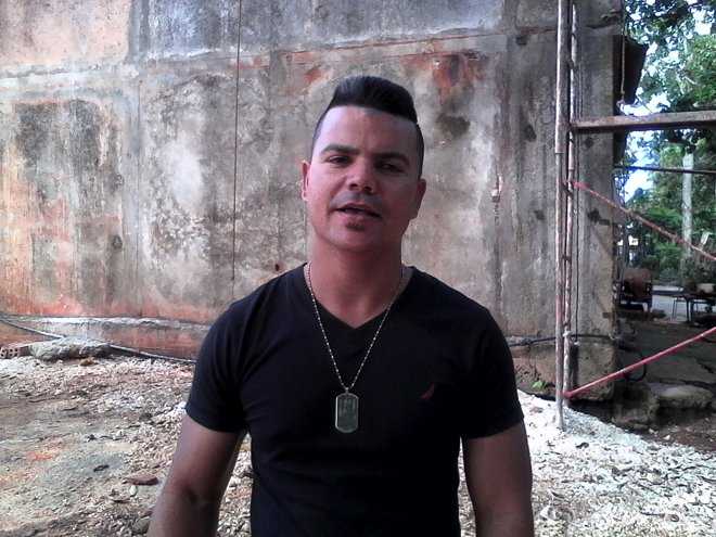 Iroel Morgado Carmenate ejecutor de obra/Foto: Autor