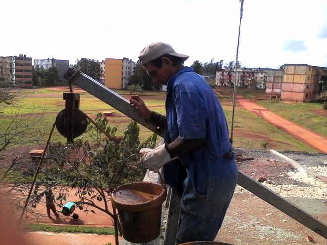 Recepción del material de hormigón/Foto: Autor