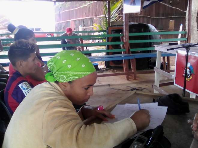 En tareas del sector campesino/Foto: Autora