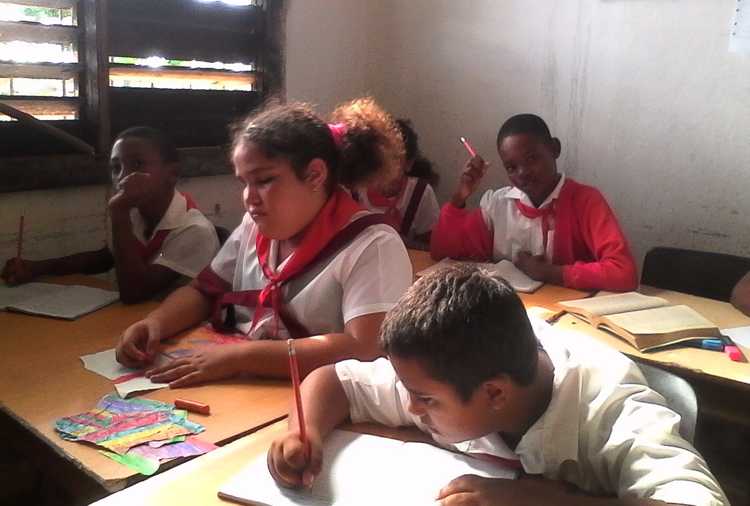 Alumnos de la Escuela Especial.