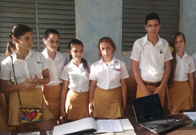 Círculo de interés de higiene personal y colectiva de la Escuela Pedro Alejandro Padrón Alemán.