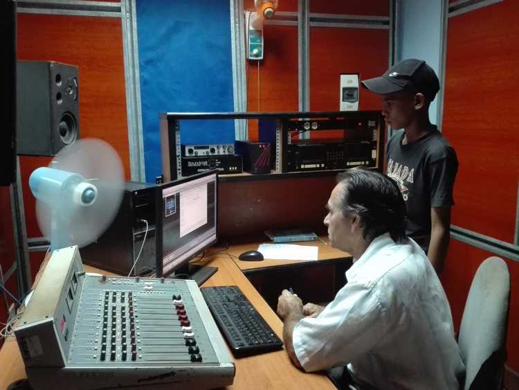 Círculo de interés de la Radio contribuye a orientación vocacional./Foto: Autora