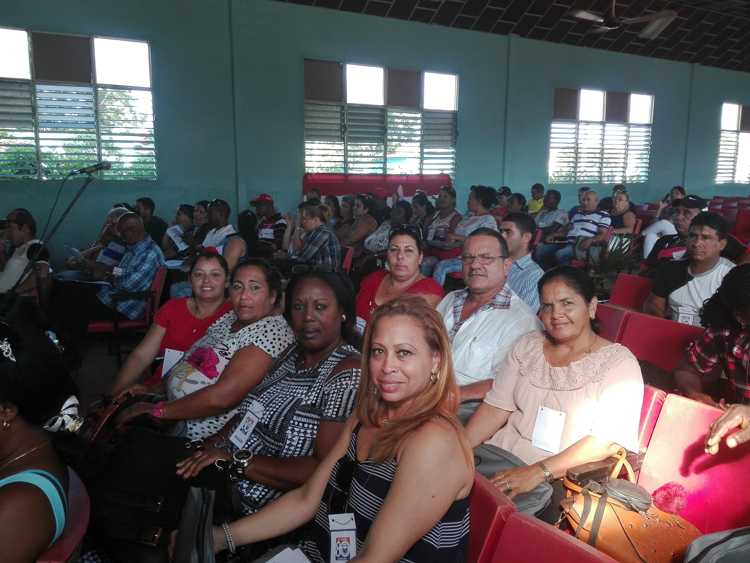 Delegados presentes en la Conferencia 21 Congreso de la CTC.