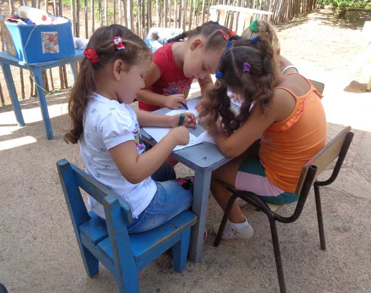 Desde la infancia se prioriza el estudio.