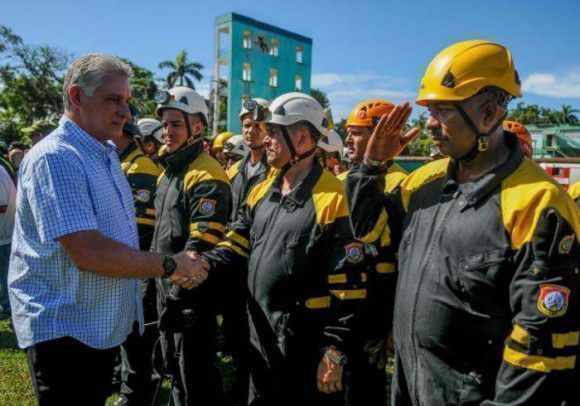Al término del Ejercicio, Díaz-Canel felicitó el trabajo realizado por todas las fuerzas y la población./Foto: Cubadebate
