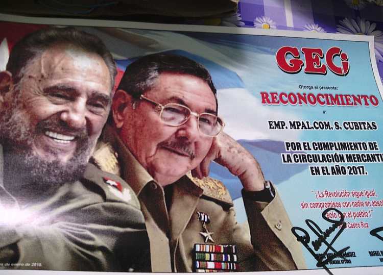 Diploma por el cumplimiento de la circulación mercantil.