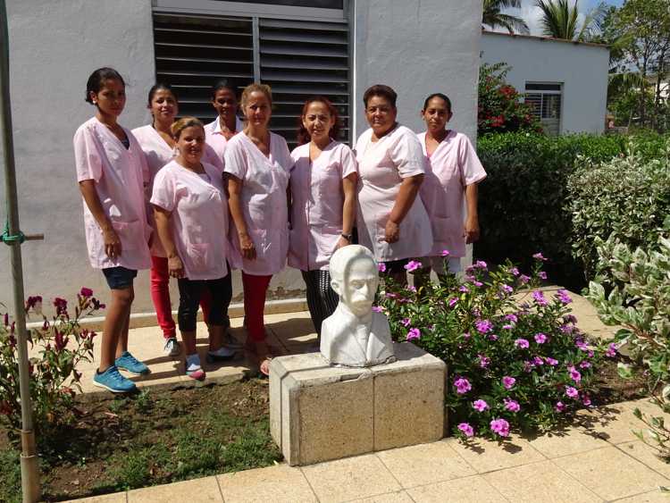 Educadoras del Círculo infantil Flor del Naranjo.