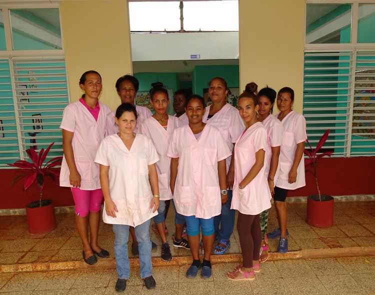 Educadoras del Círculo infantil Sonrisas del Futuro.