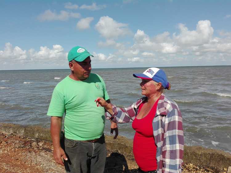 Ela Adán delegada de la circunscripción 14 en balneario Puerto Piloto./Foto: Autora