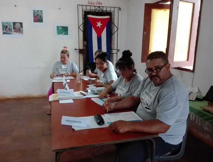 Elecciones parciales en La Gloria.