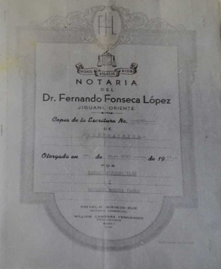 Escritura de la finca “La Alegría” propiedad de la familia Medina en La Plata, Sierra Maestra. (Documento histórico del Museo Municipal de Bartolomé Masó, Granma)