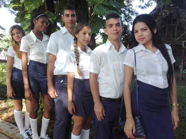 Estudiantes de Sierra de Cubitas que se forman como Maestros./Foto: Autora