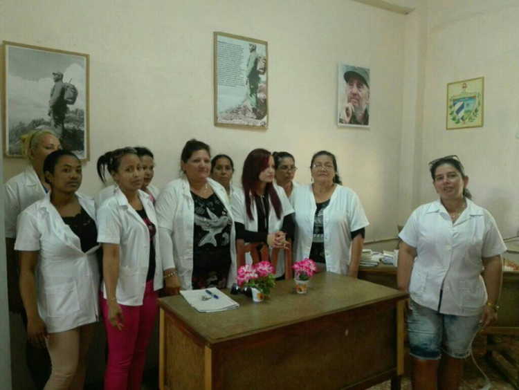 Farmaceuticas cubitennas en jornada de homenaje al lider hisoórico de la Revolucion cubana