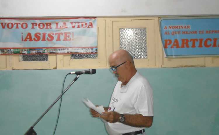 Intercambio con el pueblo sobre proceso de nominación de candidatos a delegados.