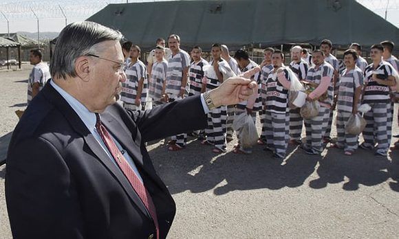 Joe Arpaio es un sheriff del Estado de Arizona conocido por la creación de una cárcel que ha llegado a ser comparada con un campo de concentración. Foto: Cubadebate
