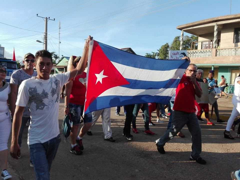 Jovenes_cubiteños_fieles_al_legado_de_Fidel./Foto: Autora