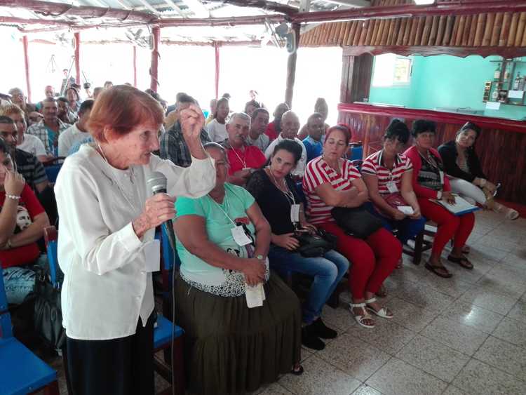 Juana del Risco, dirigente de base fundadora de los CDR.