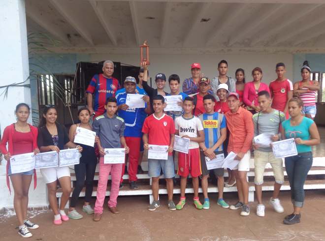 Jóvenes deportistas premiados