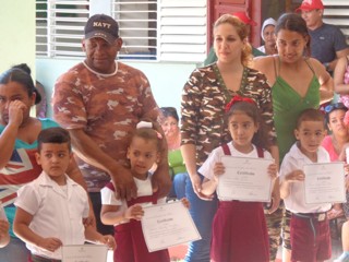 Los pequeños finalizaron su grado preescolar.