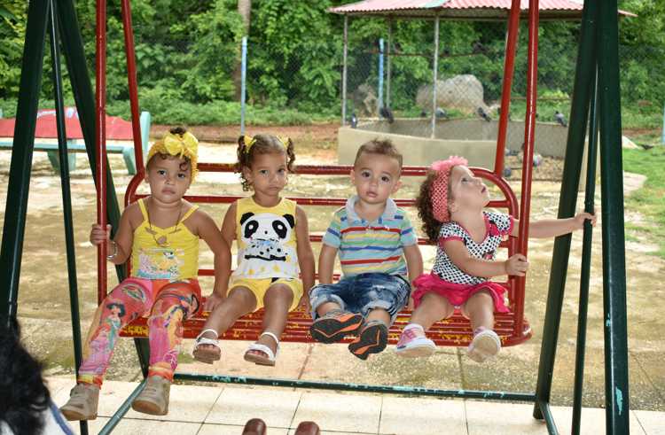 Niños de Sierra de Cubitas.