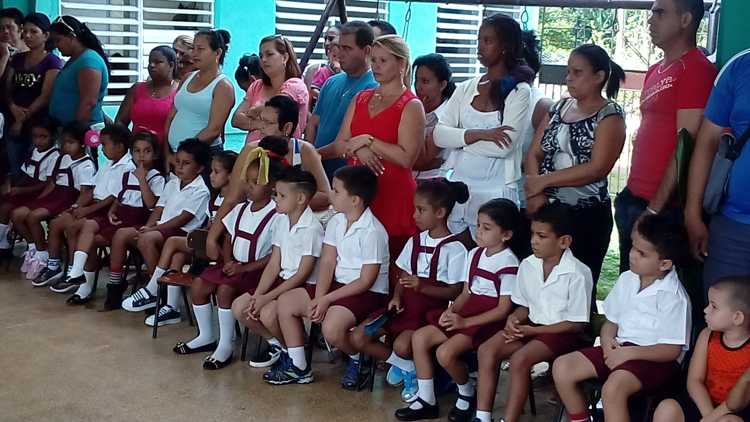 Niños de sexto año de vida.