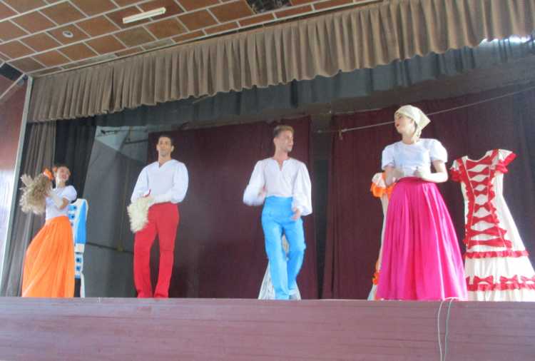 Obra de teatro Cuentos Clásicos.