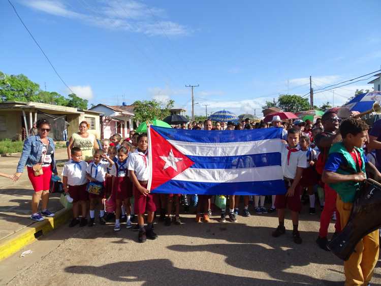 Pioneros de escuelas primarias.