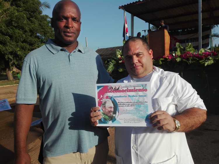 Reconocimiento a Salud en el 60 aniversario del triunfo de la Revolución cubana./Foto: Autora