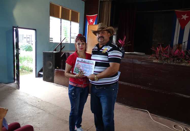 Reconocimiento a trabajadores destacados de la ANAP.