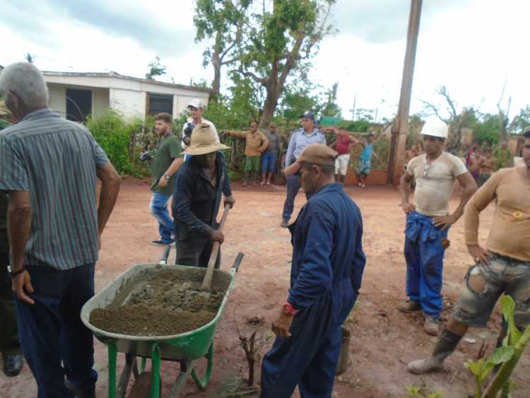 Solidaridad en los Pilones.