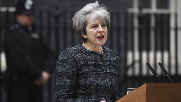 Theresa May durante una rueda de prensa/Foto: Cubadebate