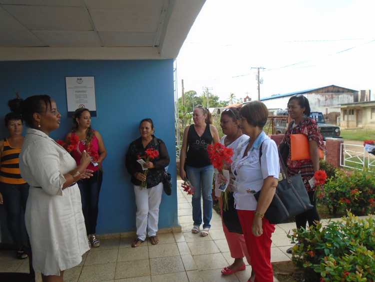 Visitan  Diputados del Parlamento cubano Fiscalía Municipal.