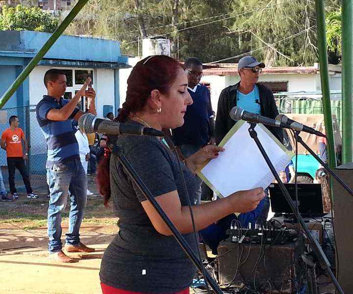 Yaquelín Ramirez Cuadrado secretaria general de la CTC en Sierra de Cubitas en las palabras centrales del acto