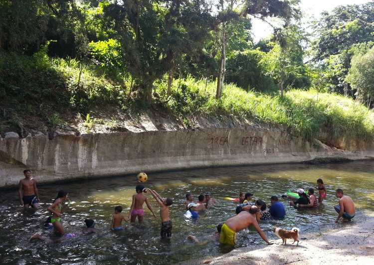 Los baños en ríos se ubicaron entre las opciones preferidas.