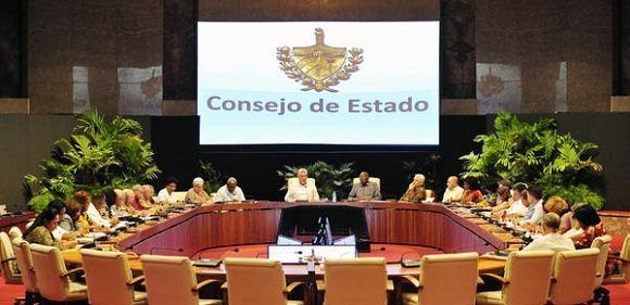 Miguel Díaz-Canel Bermúdez (C), preside reunión del Consejo de Estado, en La Habana, Cuba, el 1 de junio de 2018/Foto: Cubadebate