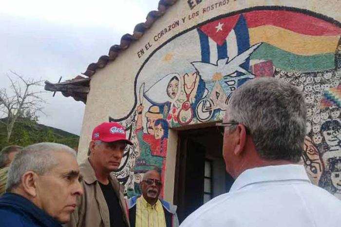  Diaz-Canel visitó sitios históricos vinculados al Che en Bolivia./Foto: Granma