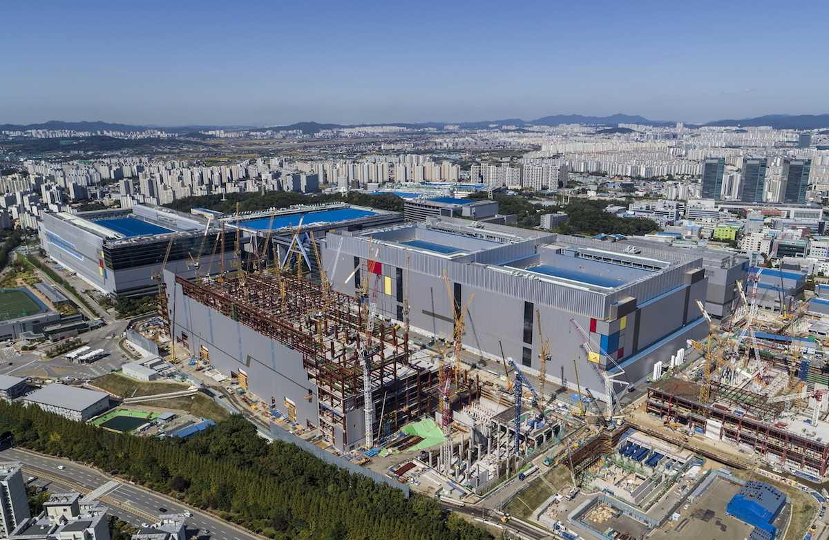 La fábrica Fab S3 de Samsung en Hwaesong, Corea de Sur. 