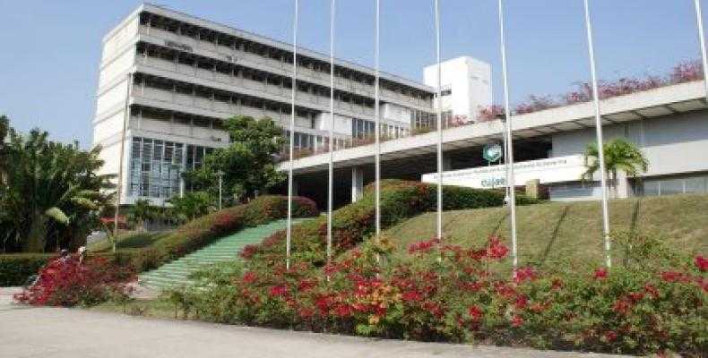 Universidad Tecnológica de la Habana José Antonio Echeverría (CUJAE)/Foto: Radio reloj