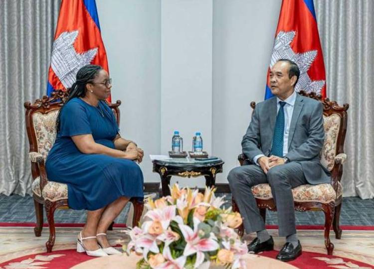 Exaltan sólidos vínculos de amistad y cooperación Cuba-Cambodia