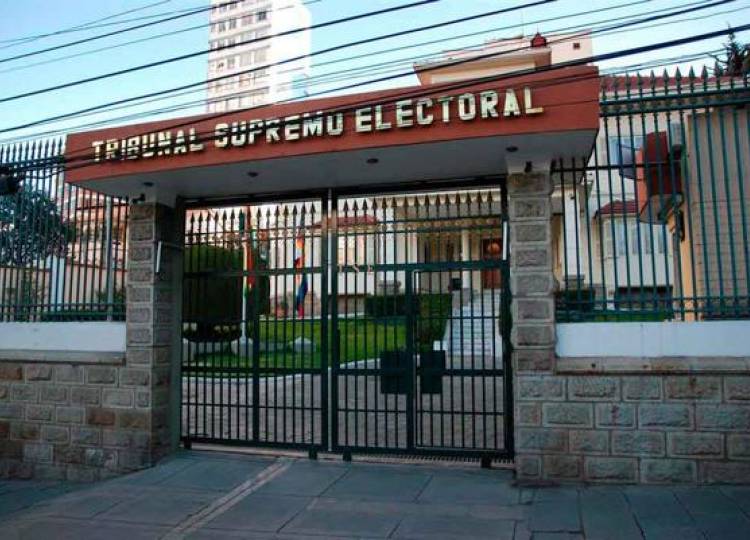 Tribunal Electoral de Bolivia alerta sobre “ataques sistemáticos”