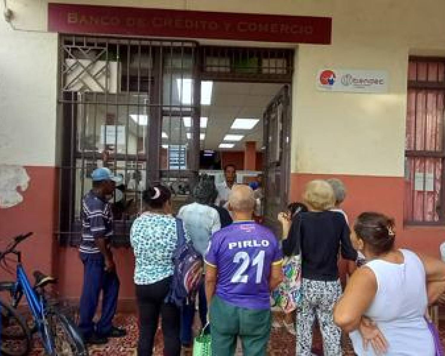 Marcha con buena aceptación  pago de incremento a pensionados y jubilados